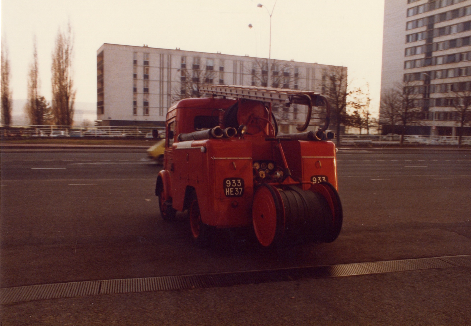 37.TOURS.02.82. (5).jpg