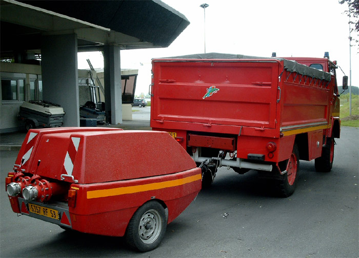 MOTO POMPE BERLIET DA a.jpg