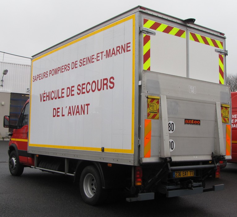 77 VSA IVECO DAILY CRECY 110 (3) c.jpg