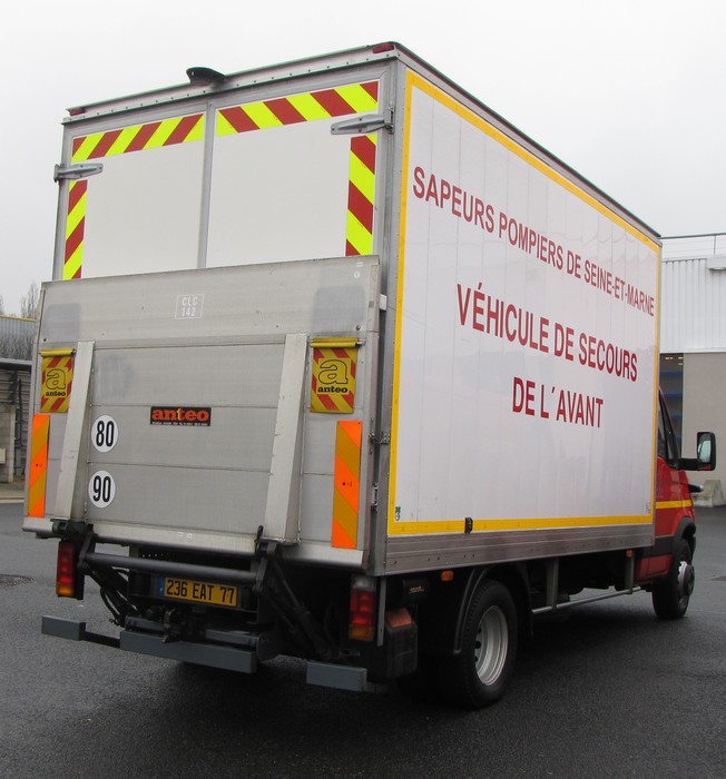 77 VSA IVECO DAILY CRECY 110 (4) c.jpg