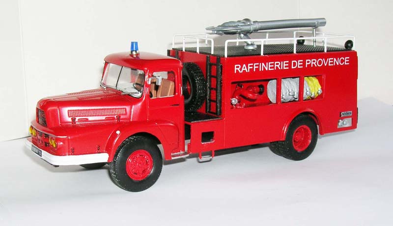 Unic VM raffinerie - 2 A.jpg