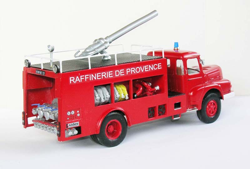 Unic VM raffinerie - 3 A.jpg