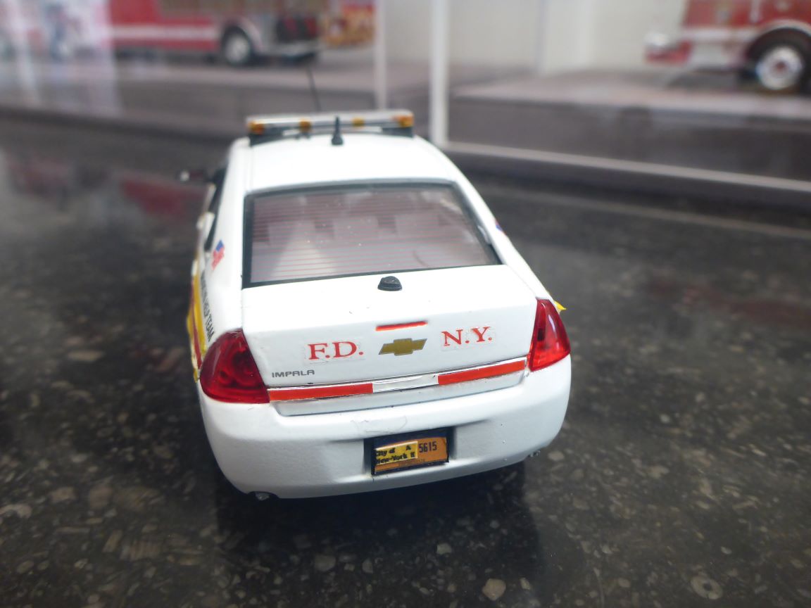 Chevrolet Impala FDNY Brooklyn Help Team (4).JPG