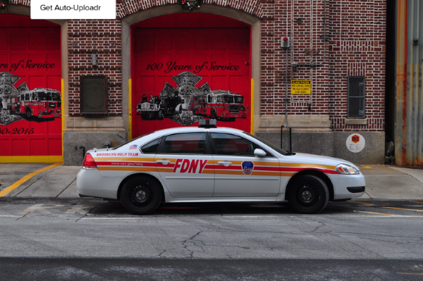 Chevrolet Impala FDNY Brooklyn Help Team (4).png
