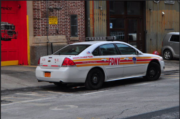 Chevrolet Impala FDNY Brooklyn Help Team (3).png