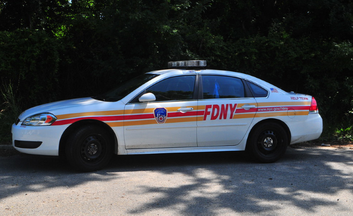 Chevrolet Impala FDNY Brooklyn Help Team (1).png