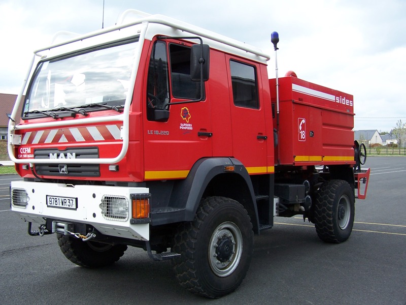100_7705r.JPG