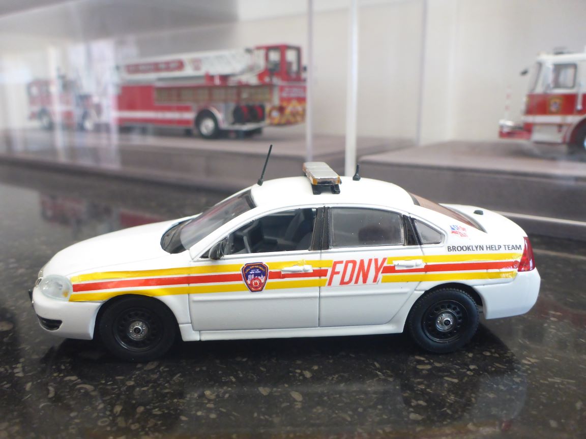 Chevrolet Impala FDNY Brooklyn Help Team (1).JPG
