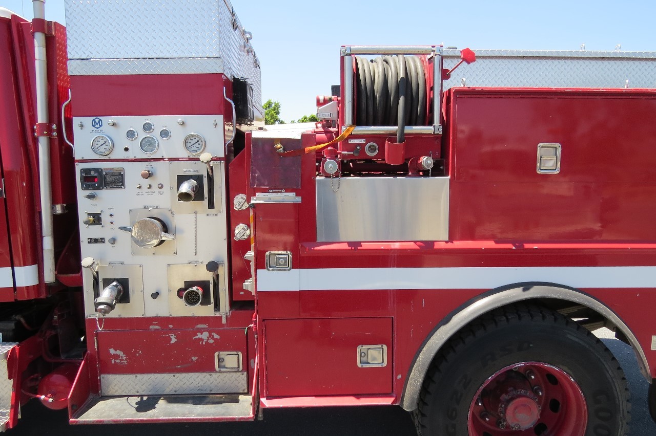 Cal Fire Mack Midliner MS300 Brush 19 (21).jpg