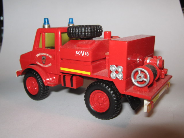 FID UNIMOG SOVIS c.jpg