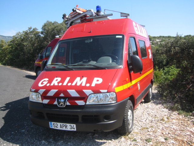 APR 52 Peugeot Boxer ph2 GRIMP CSP Sete 2006 (5).jpg