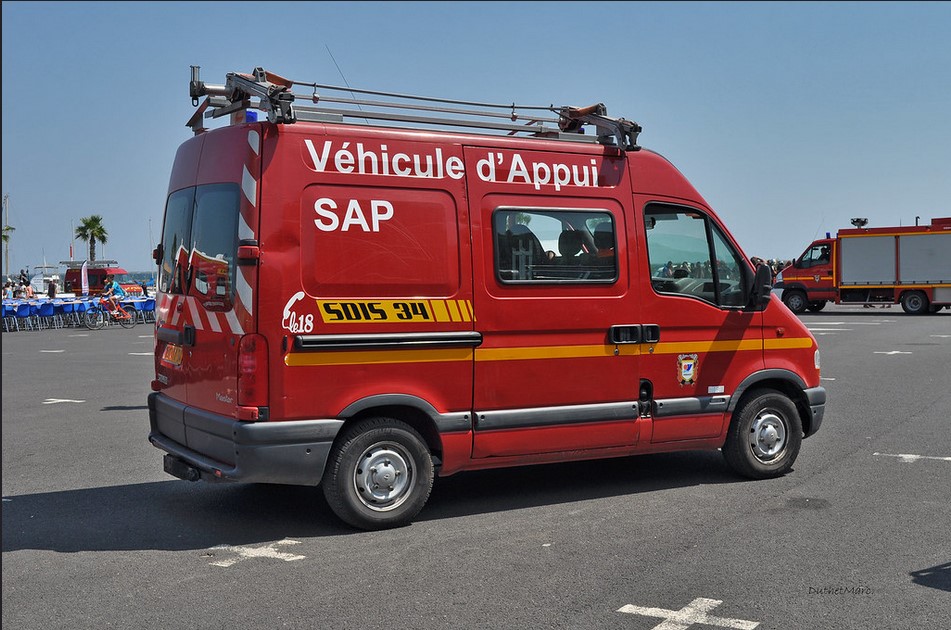 YY 1917 Renault Master II VSap (2).jpg