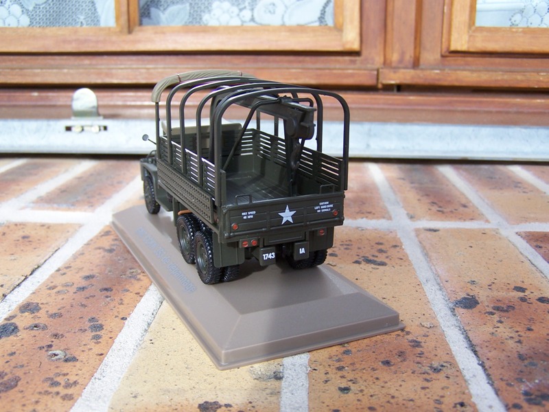 100_9927r.JPG
