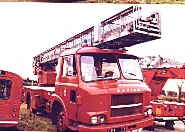 Saviem EPA BSPP.jpg