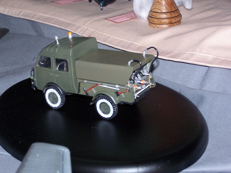 100_7594rr.JPG
