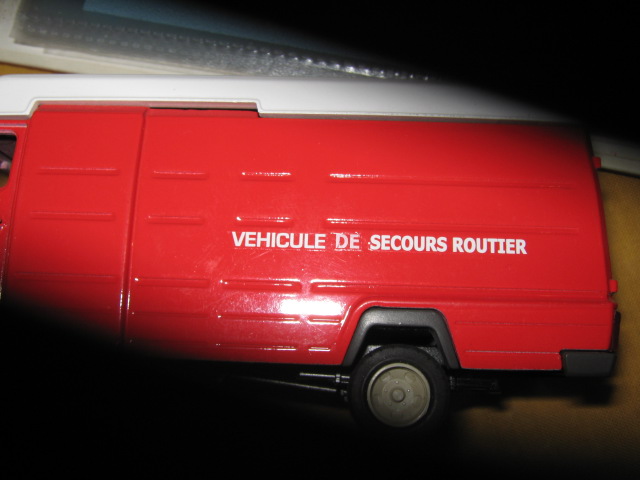 véhicule de secours routier.jpg
