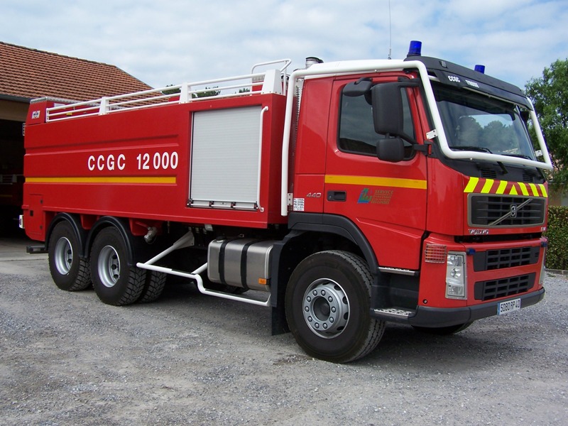 100_4256r.jpg