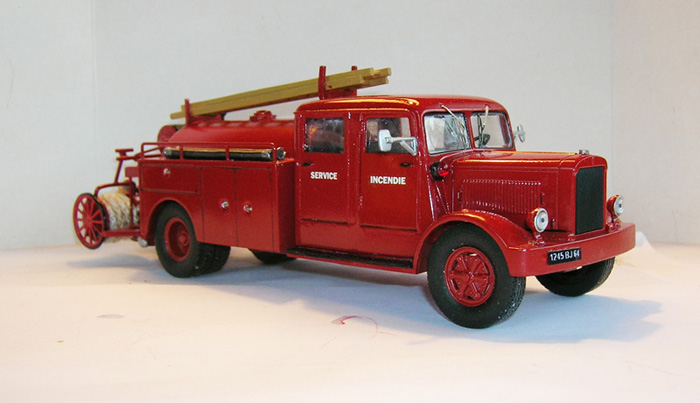Berliet GDR auto-pompe a 1 AA.jpg