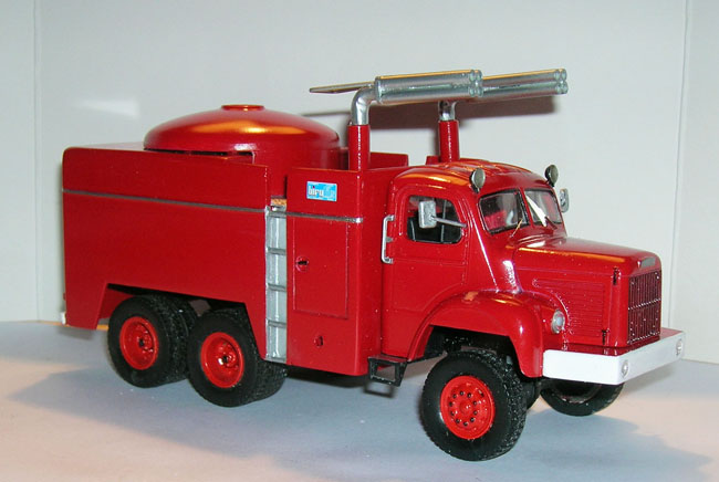 Berliet Gazelle poudre Biro A3.jpg