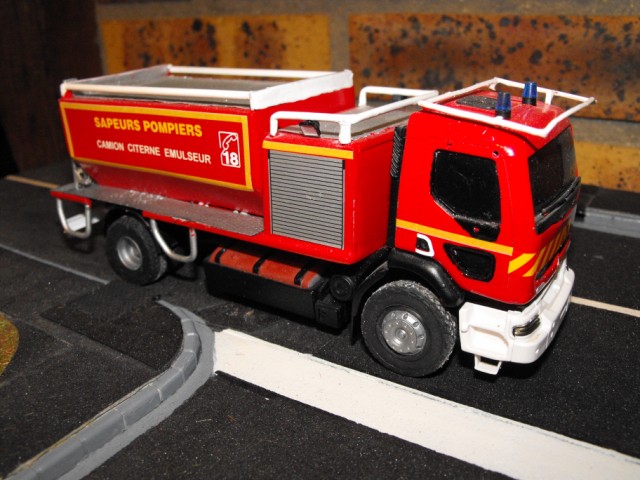 ccem pompe 001 [640x480].jpg