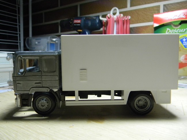 caisse-VAR 5.jpg