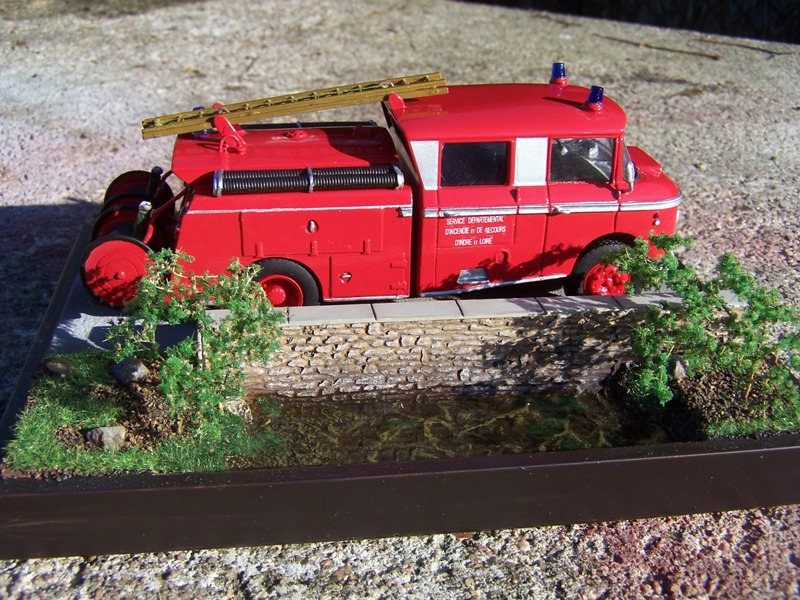 100_3108r.jpg