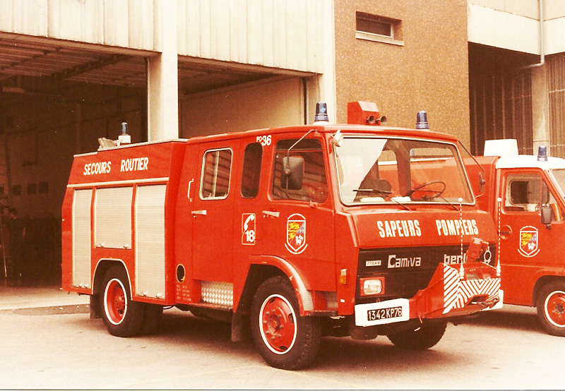76 Rouen Berliet KB6 VSR Camiva.jpg
