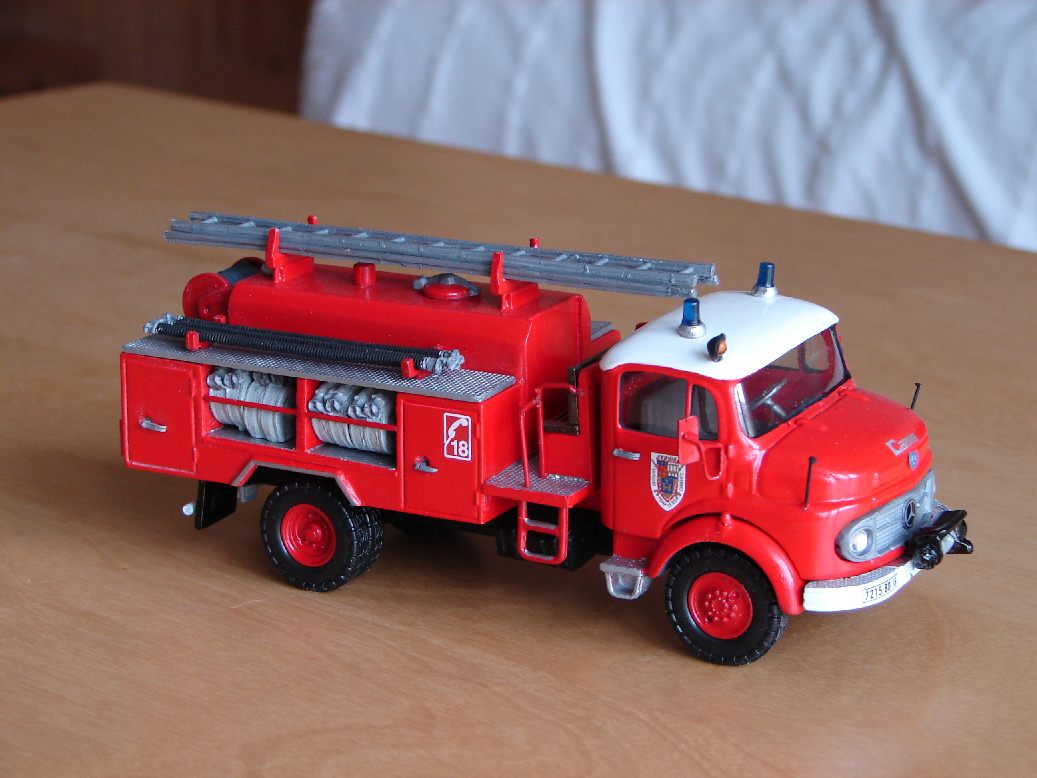 Mercedes mmt64-4.jpg