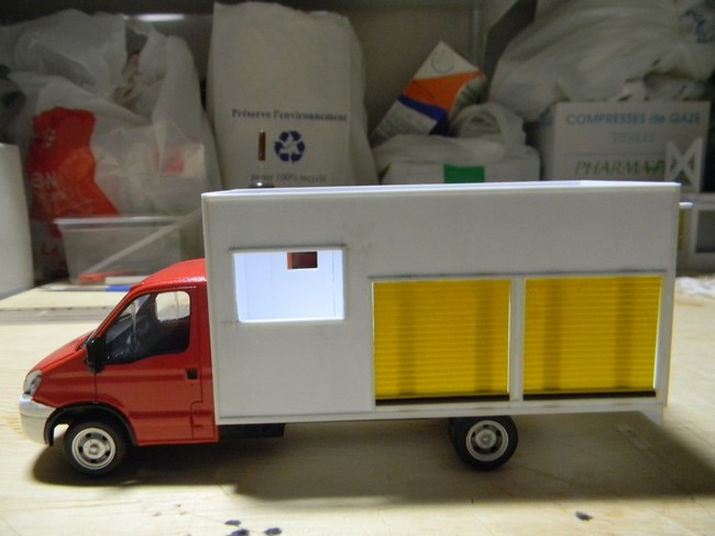 VIMP-rideaux jaunes2.jpg