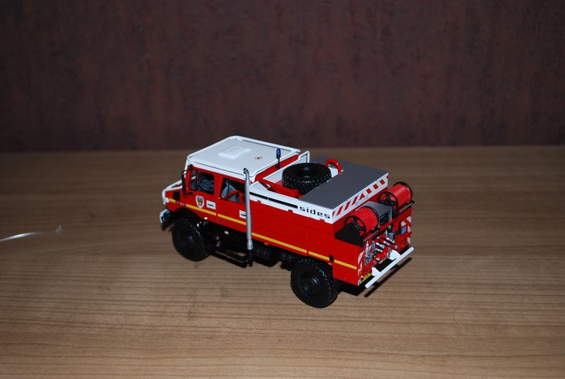 Mercedes-Benz U5000 2005 Pompiers Equipement Sides (NOREV)1.JPG