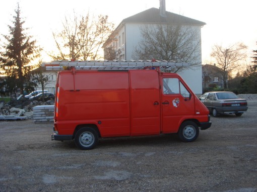 10.PSM.VPIRENAULTMASTER.8.JPG
