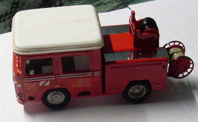 SL378225.JPG