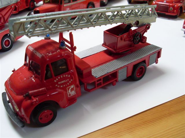SL370775.JPG