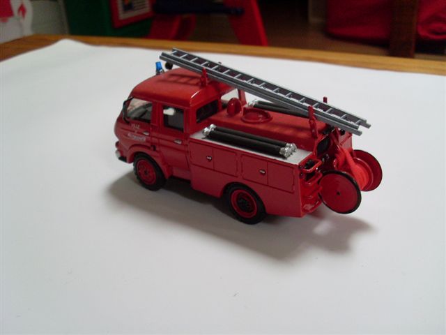 SL370784.JPG