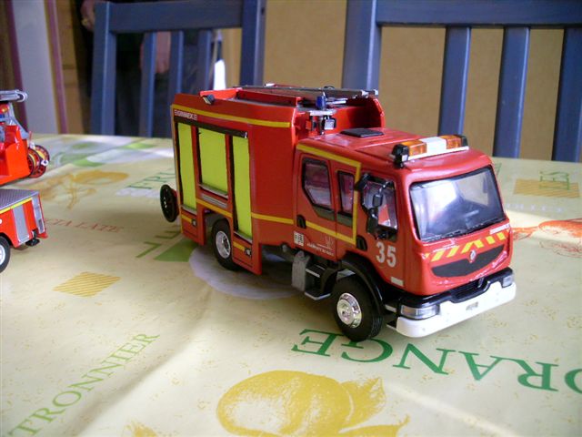 SL370778.JPG