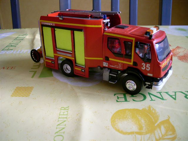 SL370777.JPG