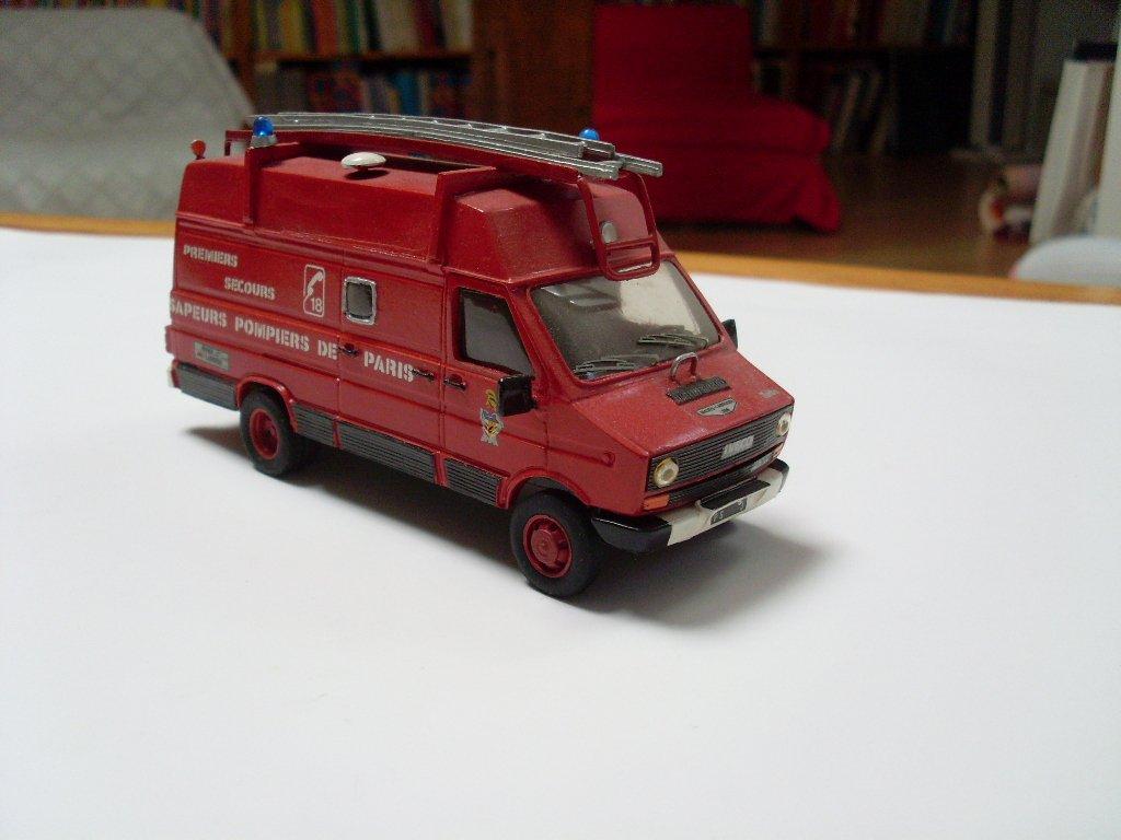 SL370903.JPG