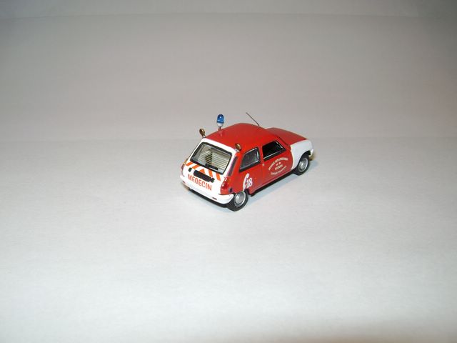 VRM Renault 5-9.JPG