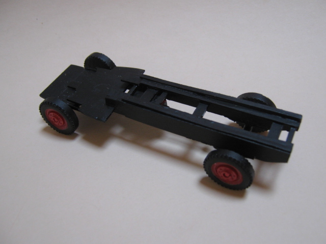WIP HOTCH chassis a.jpg