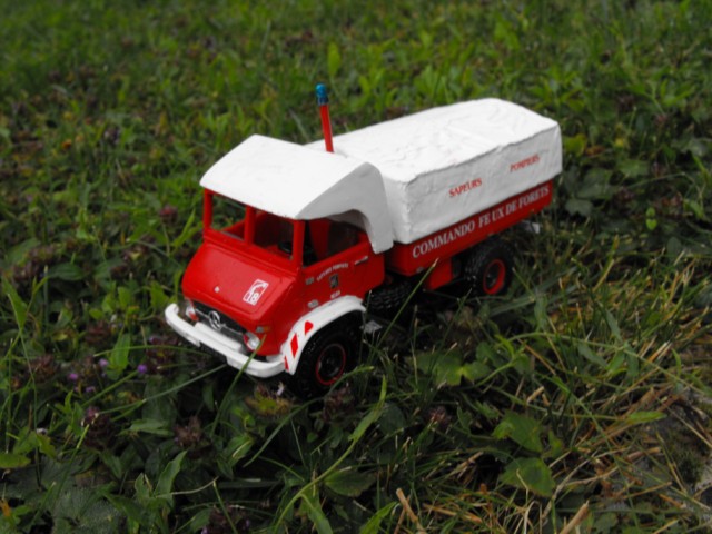 unimog commando fdf 003 [640x480].jpg