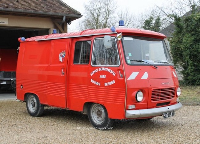 VTU Peugeot J7.jpg