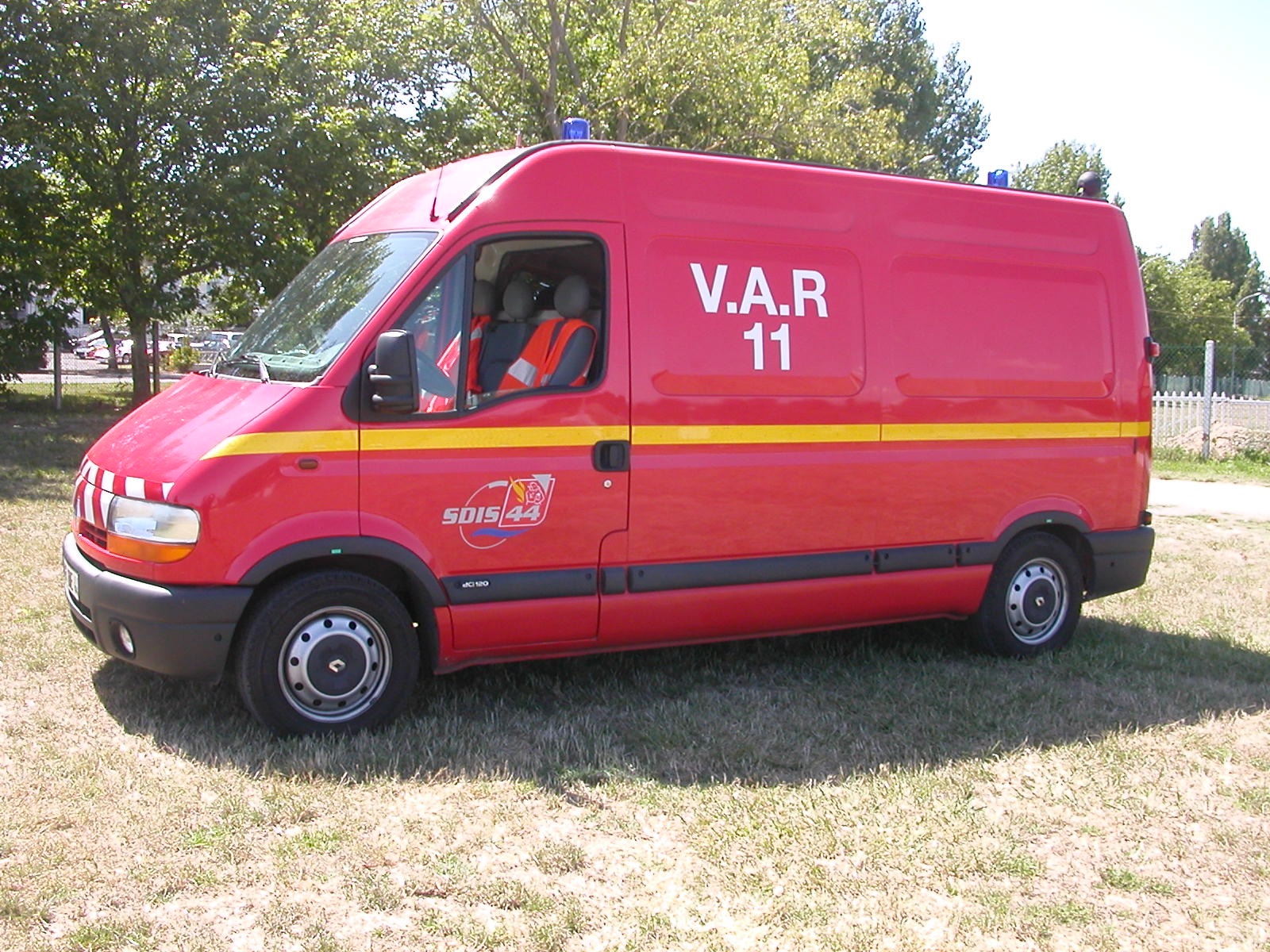VAR (6).jpg
