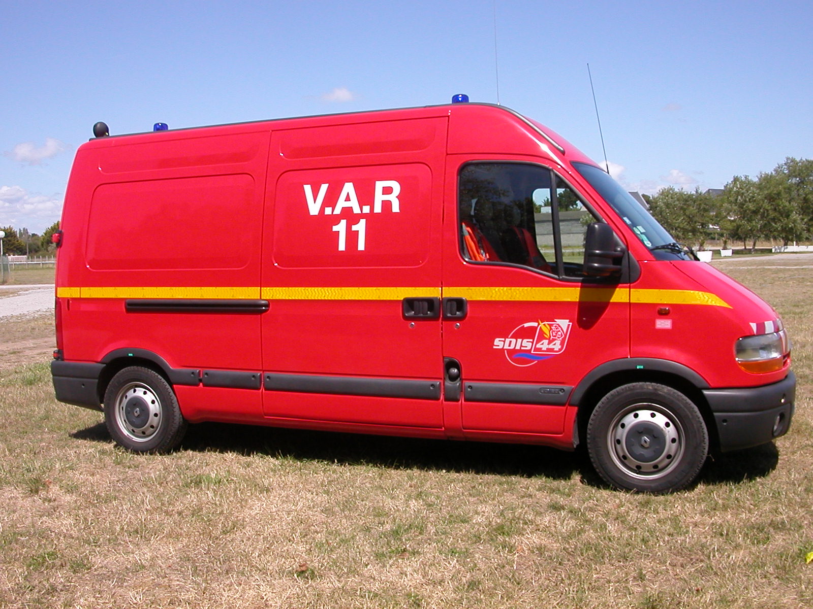 VAR (8).jpg