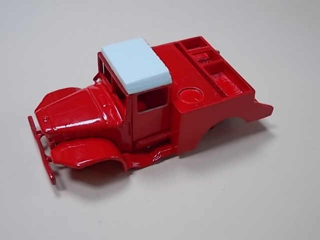 WIP DODGE 4X4 peinture r.JPG
