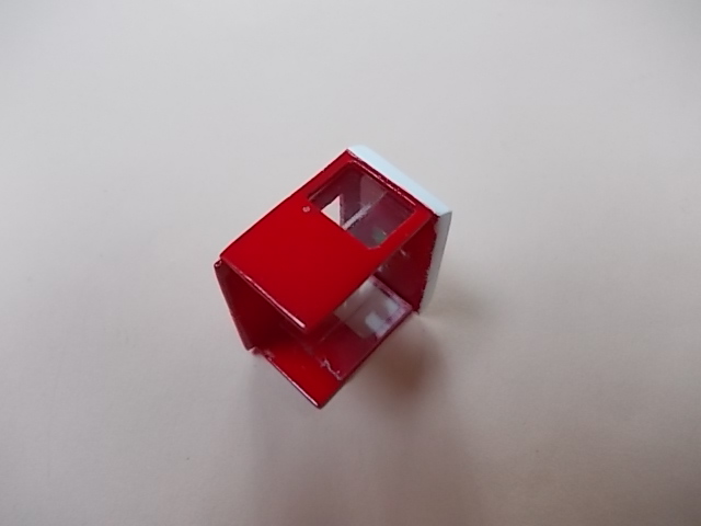 WIP DODGE 4X4 vitres a.JPG