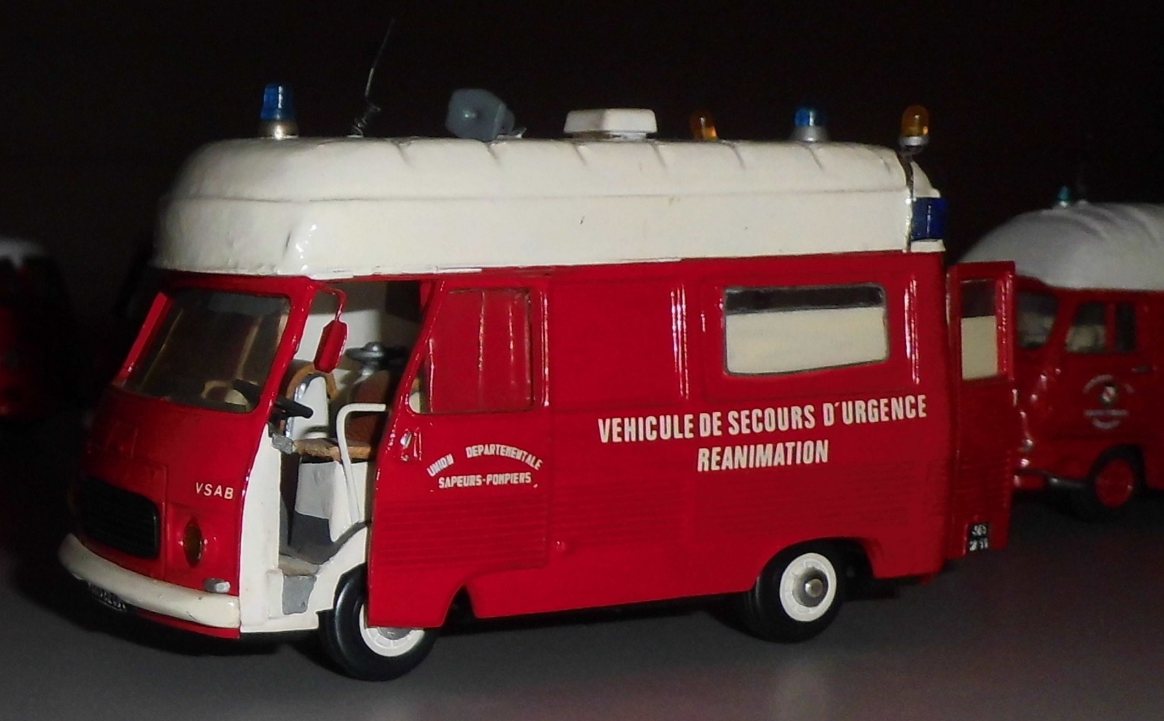 J7.jpg