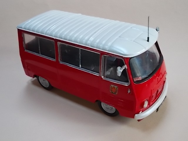 FID PEUGEOT J7 TP 34b.JPG
