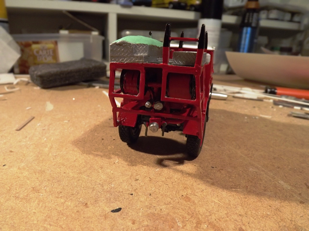 peinture mog suite 005.JPG