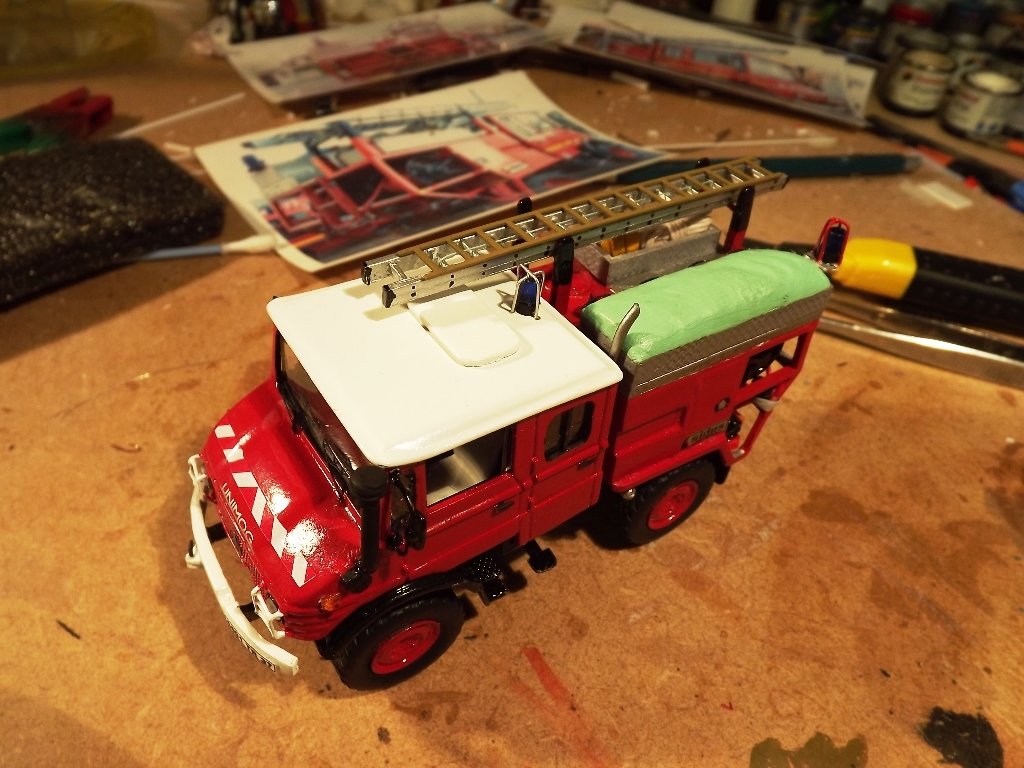 mog suite 3 006.JPG