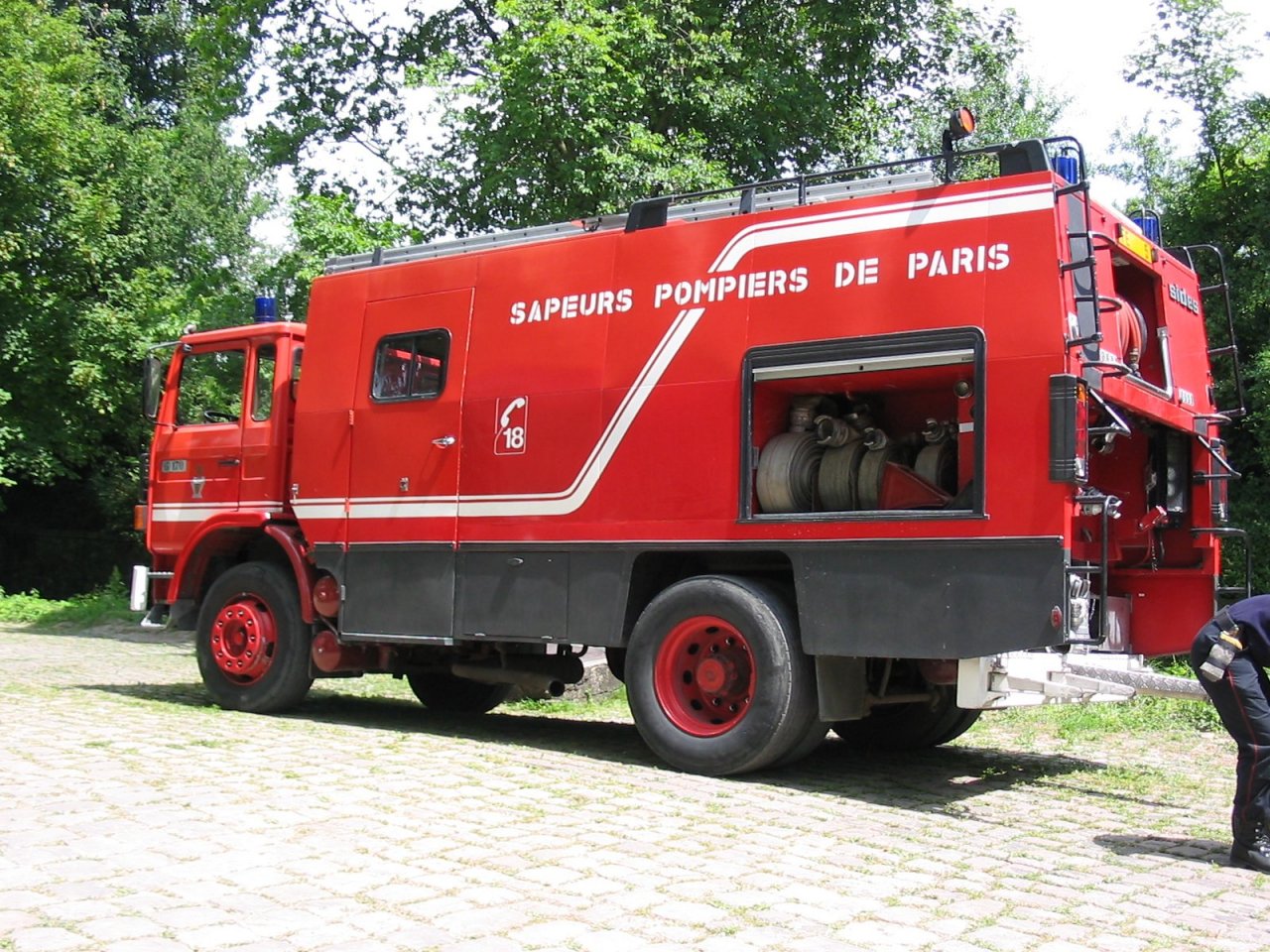 4226cedd76.jpg